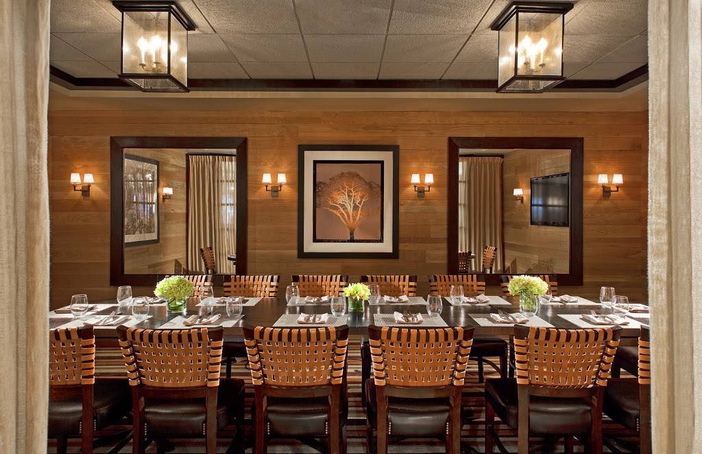 White Oak Kitchen + Drinks | restaurant | 5011 Westheimer Rd, Houston, TX 77056, USA | 7139606588 OR +1 713-960-6588