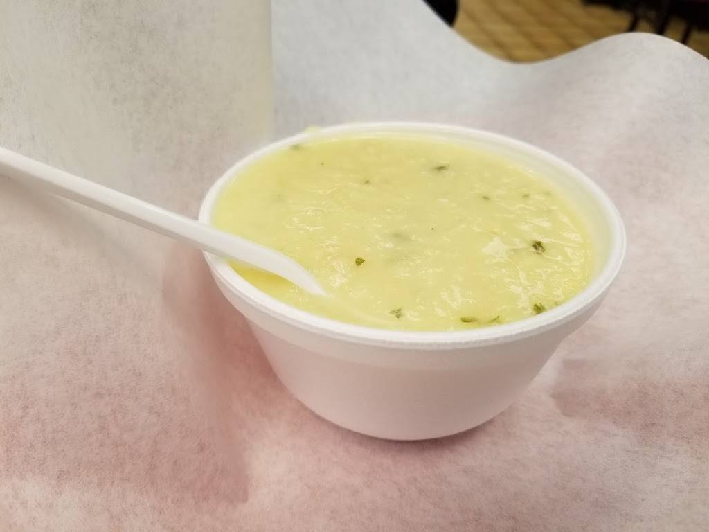 Maxs Dawg House | restaurant | 1438 S Milwaukee Ave, Libertyville, IL 60048, USA | 8473674515 OR +1 847-367-4515