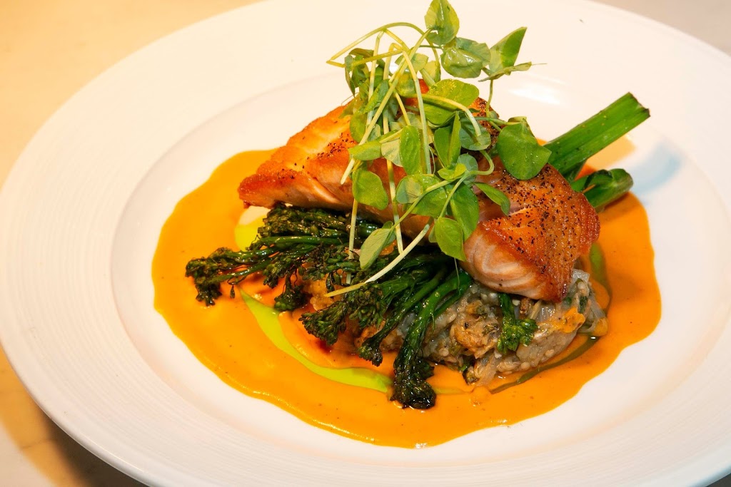 Amfora Mediterranean Restaurant | restaurant | 8076 Mediterranean Drive Suite 107, Estero, FL 33928, USA | 2399494038 OR +1 239-949-4038