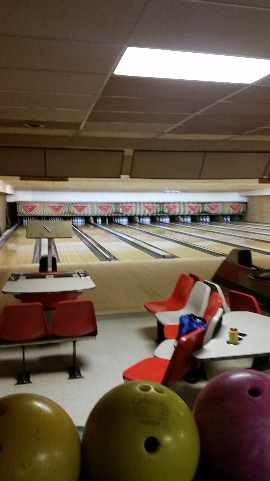 Big Country Restaurant | restaurant | 216 High Point Rd, Knox, PA 16232, USA | 8147971700 OR +1 814-797-1700