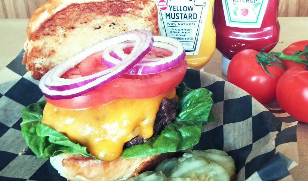 Rivers Edge at Carrington | restaurant | 911 St James Park Ave, Monroe, MI 48161, USA | 7342426700 OR +1 734-242-6700