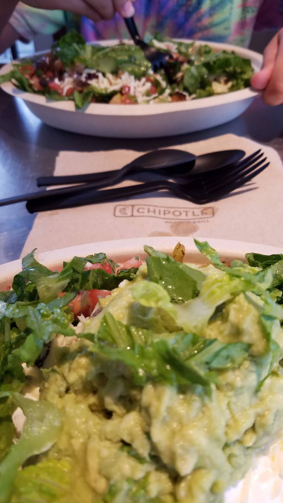 Chipotle Mexican Grill | restaurant | 1421 W Eisenhower Blvd, Loveland, CO 80537, USA | 9706350099 OR +1 970-635-0099