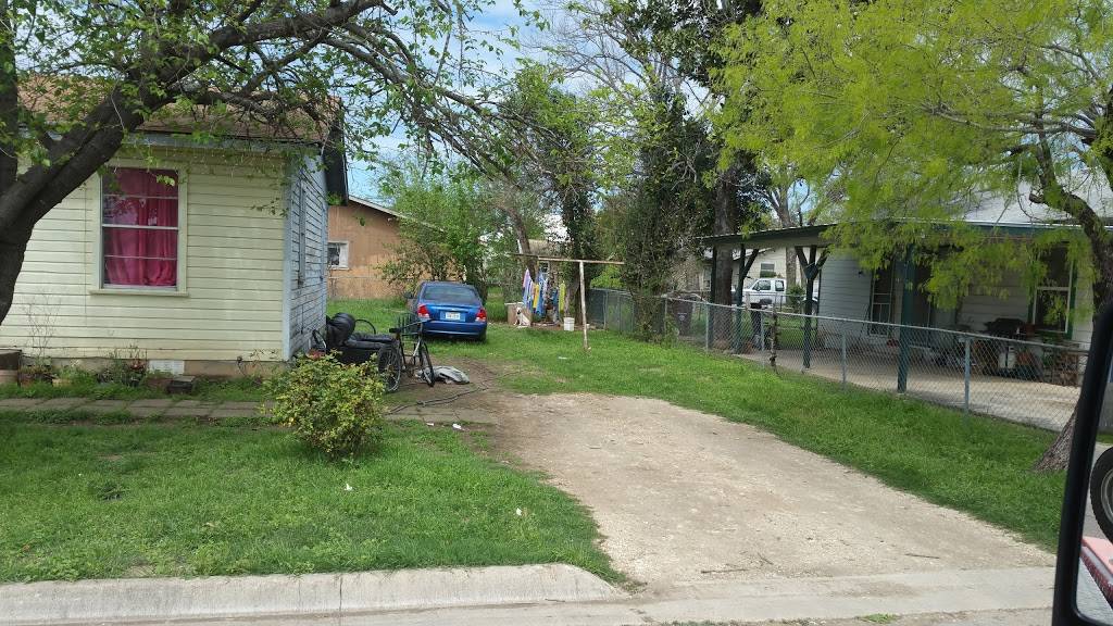 Villas Restaurant | restaurant | 1503 Ave U, Hondo, TX 78861, USA | 8304263269 OR +1 830-426-3269