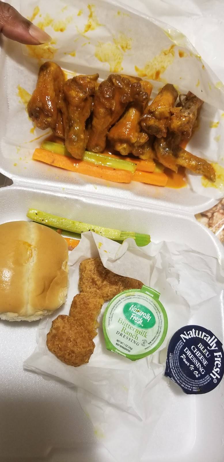 Chicken Coop | restaurant | 7164 Hacks Cross Rd #120, Olive Branch, MS 38654, USA | 6628954848 OR +1 662-895-4848