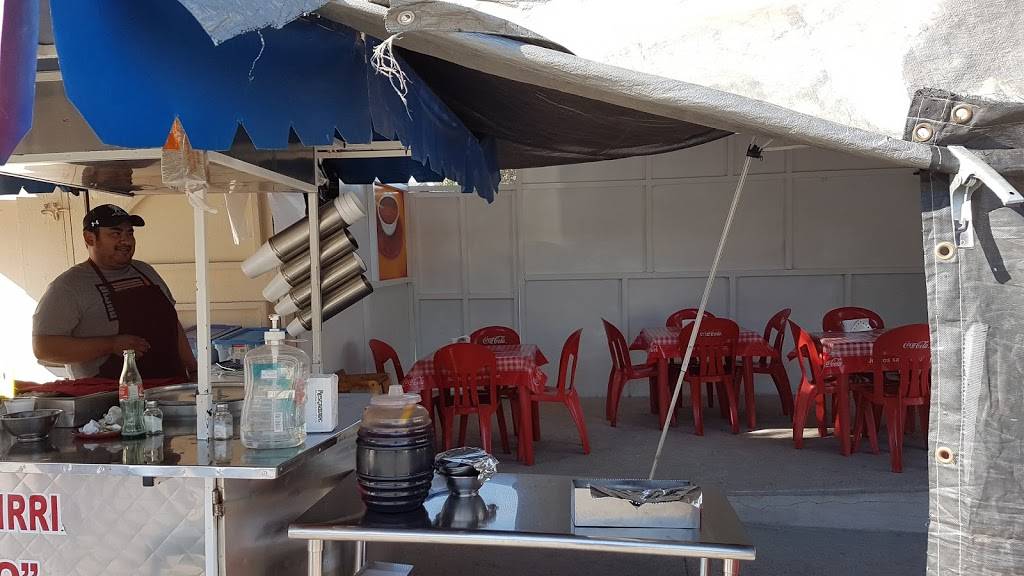 Tacos El Poblano | restaurant | Ejido Francisco Villa 20183-20109, Buenos Aires Nte., 22200 Tijuana, B.C., Mexico | 016645034373 OR +52 664 503 4373