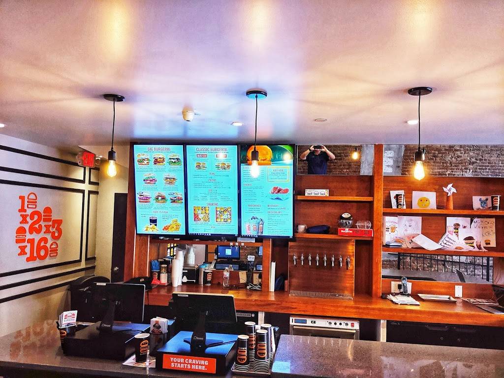 Burgerim Gourmet Burgers | restaurant | 318 Bedford Ave, Brooklyn, NY 11249, USA | 9179091202 OR +1 917-909-1202