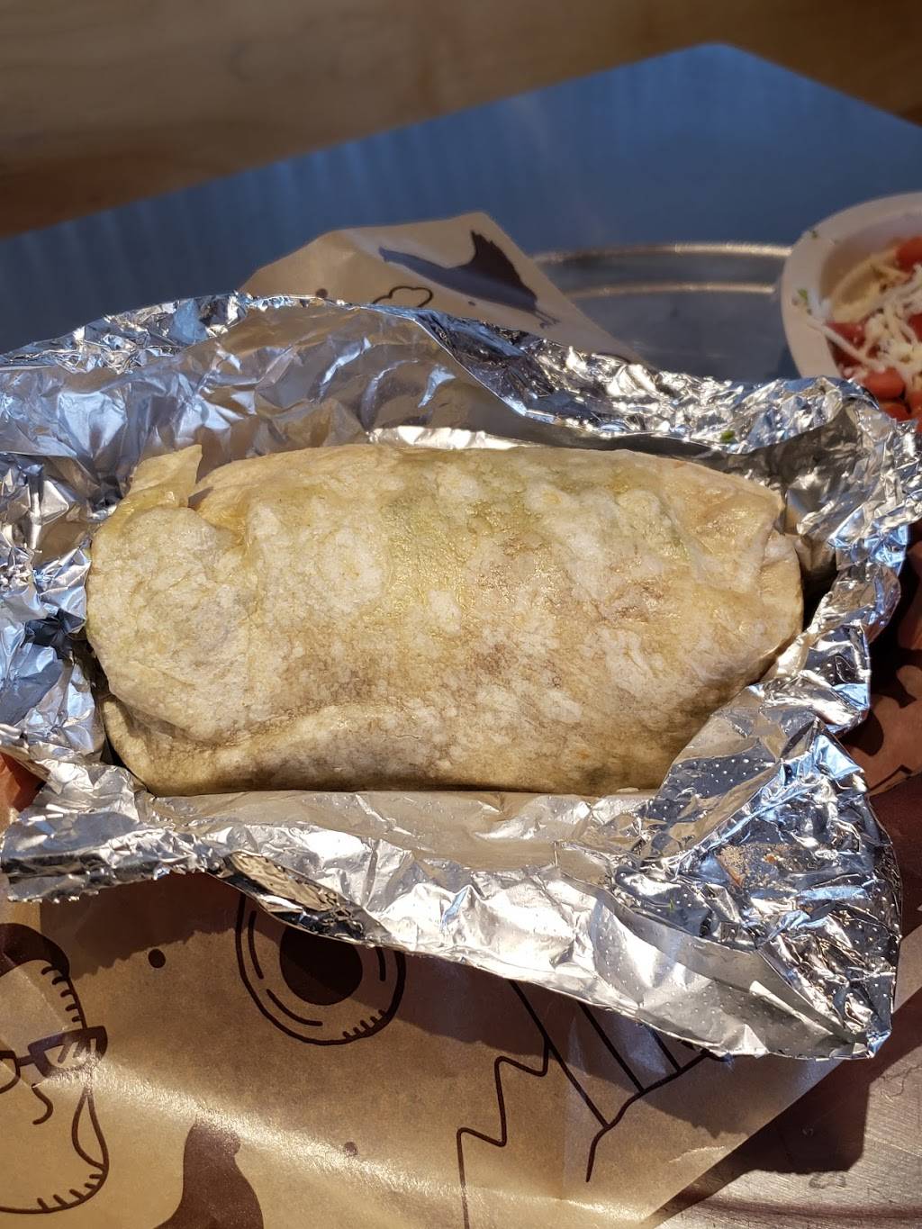 Chipotle Mexican Grill | restaurant | 601 N Martingale Rd #330, Schaumburg, IL 60173, USA | 8475178670 OR +1 847-517-8670