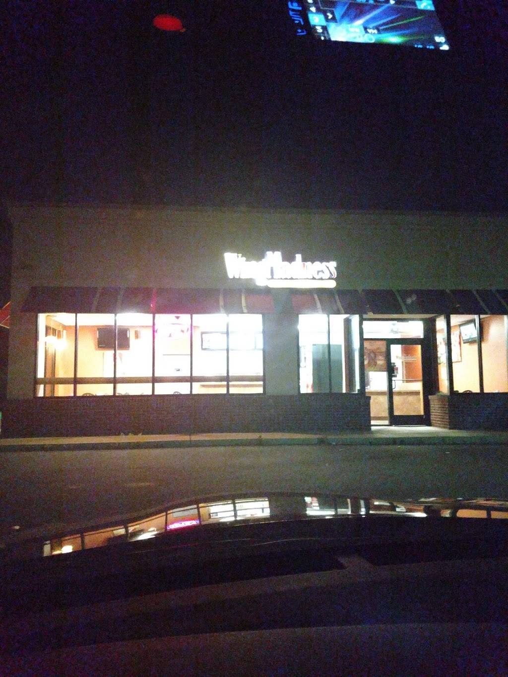 Wing Madness | restaurant | 168 Burnside Ave, East Hartford, CT 06108, USA | 8602910623 OR +1 860-291-0623