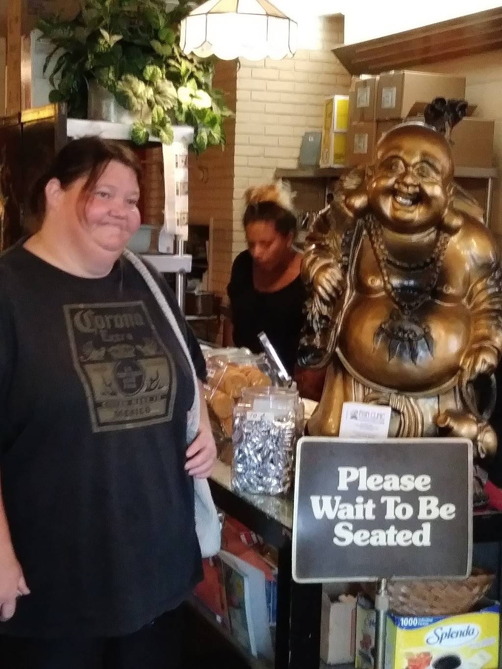 Mings Cantonese Restaurant | restaurant | 1625 S Seneca St, Wichita, KS 67213, USA | 3162652956 OR +1 316-265-2956