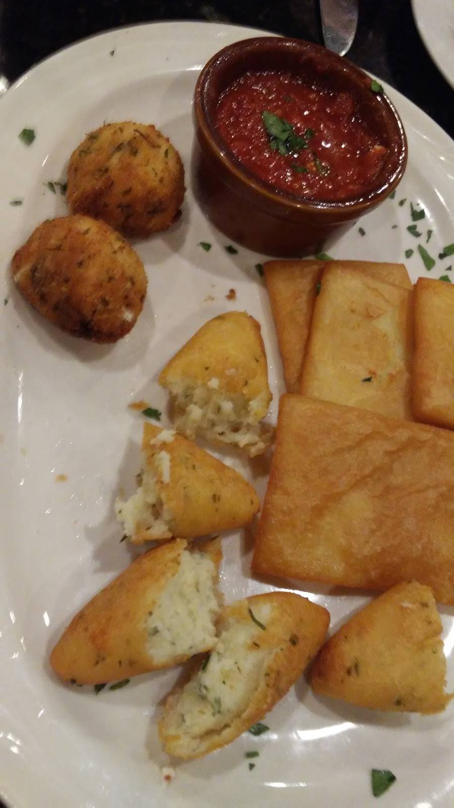 Casale Di Maggio Sicilian Restaurant | restaurant | 1167 Dublin Pike, Perkasie, PA 18944, USA | 2152491404 OR +1 215-249-1404