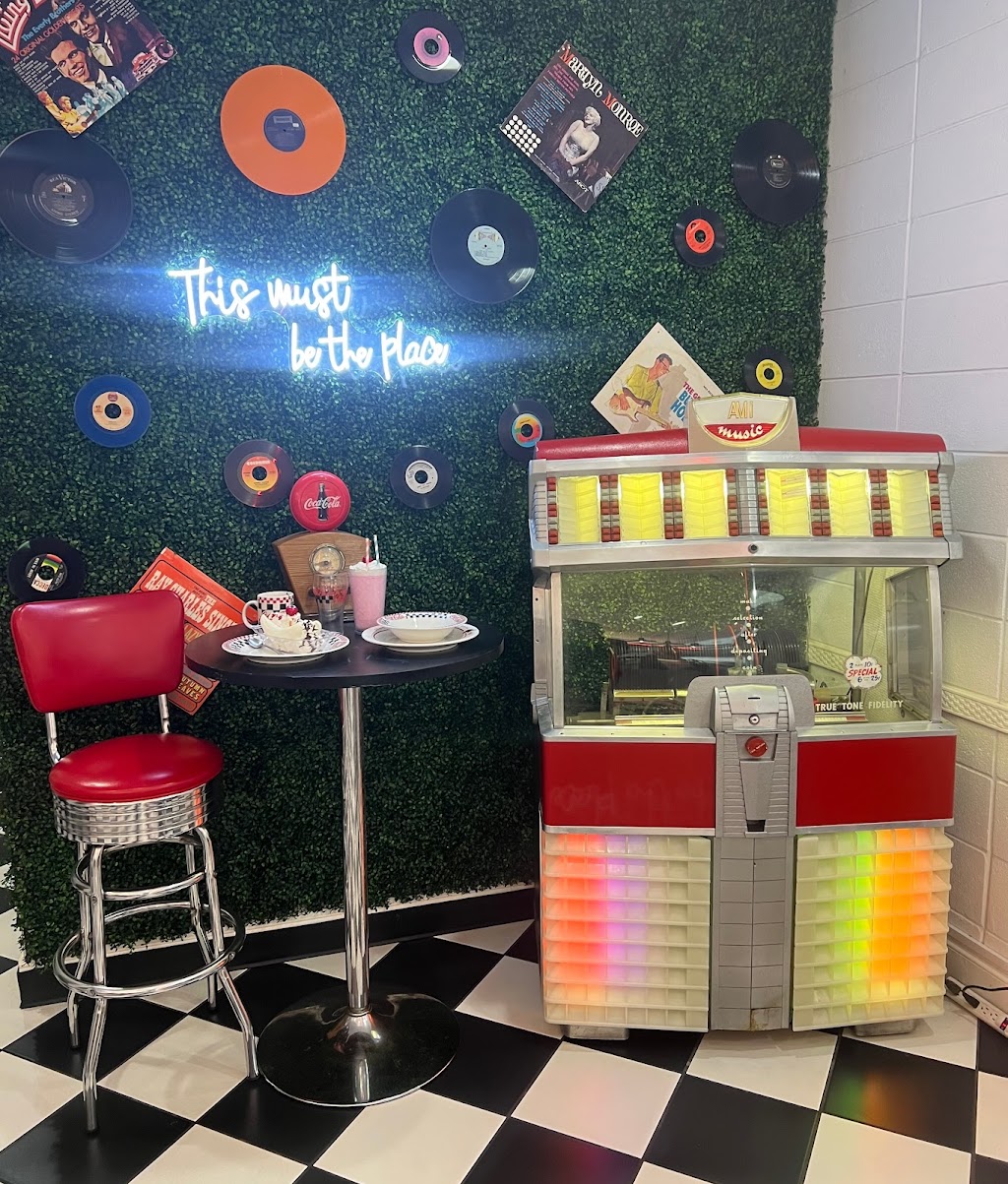 Dans Diner | restaurant | 105 NW 1st St, Summerdale, AL 36580, USA | 2519792262 OR +1 251-979-2262