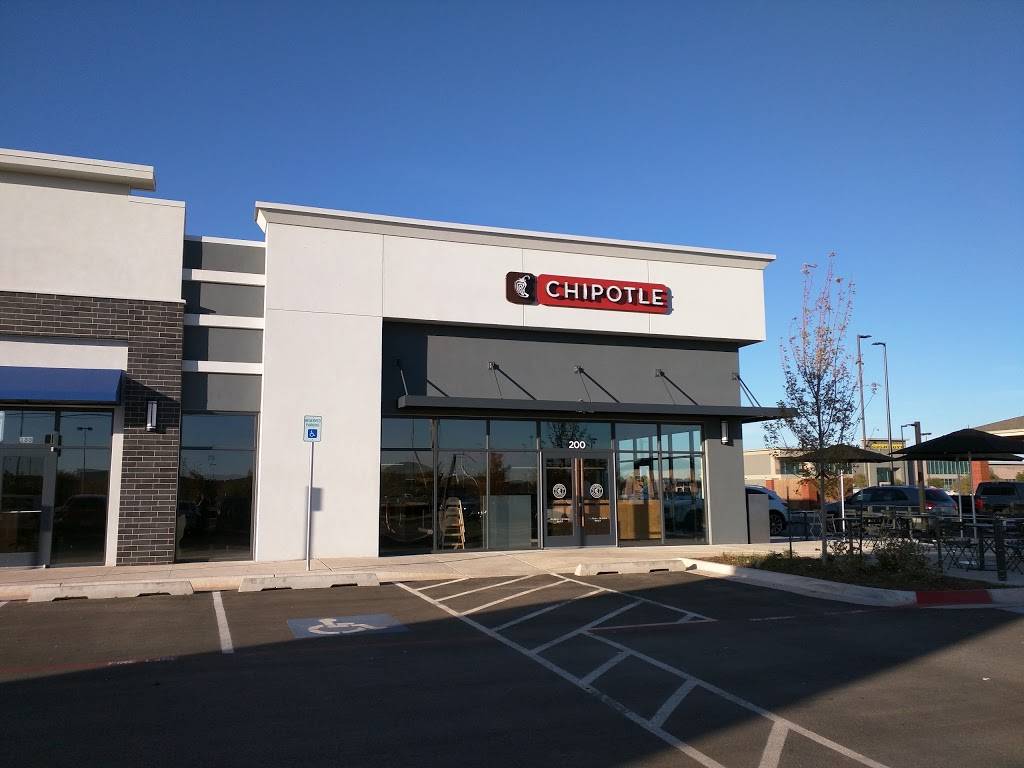 Chipotle Mexican Grill | restaurant | 705 SW 19th St #200, Moore, OK 73160, USA | 4057900531 OR +1 405-790-0531