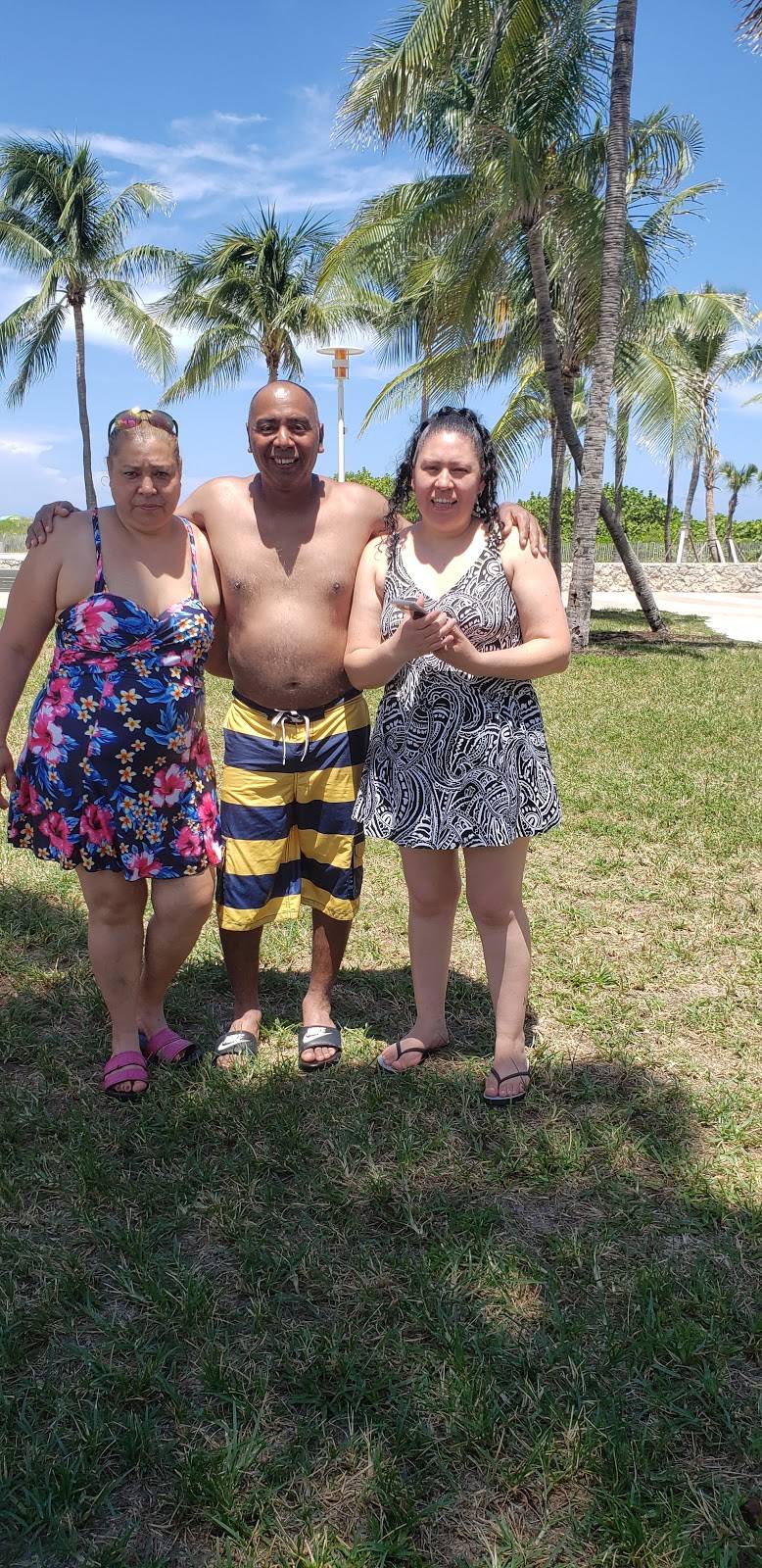 Don Vincenzo | restaurant | 444 Ocean Dr, Miami Beach, FL 33139, USA | 7867256968 OR +1 786-725-6968