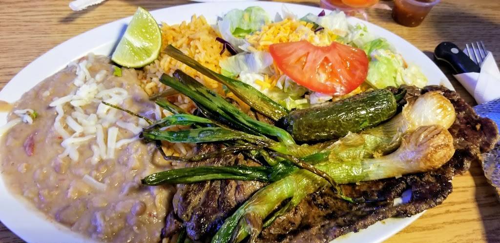 El Gallo Giro | restaurant | 2520 Old Norcross Rd, Lawrenceville, GA 30044, USA | 7706828883 OR +1 770-682-8883