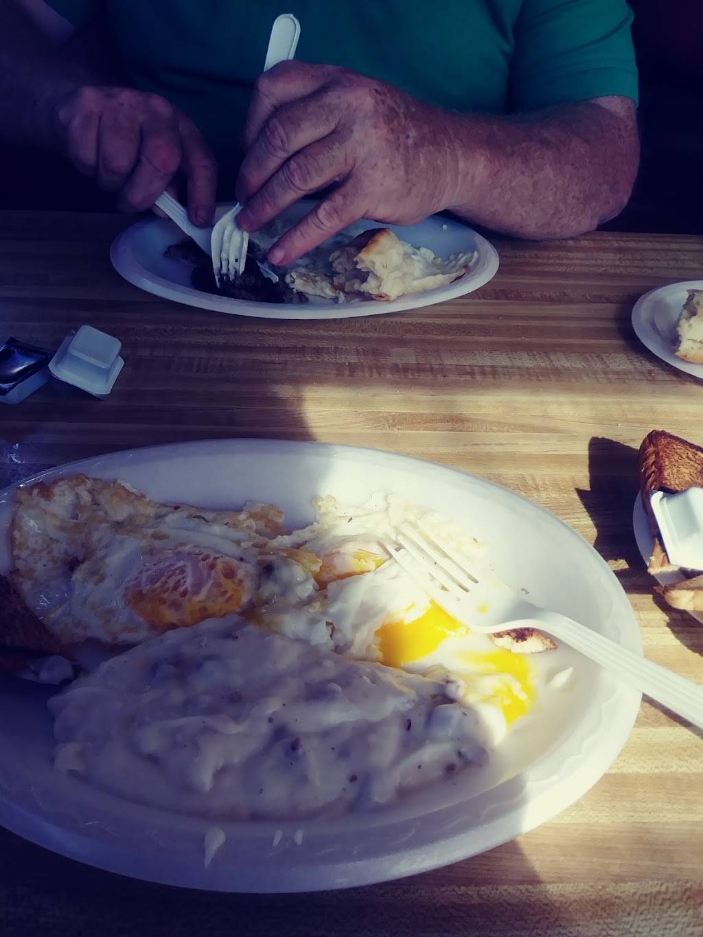 Frank & Larrys Drive In | restaurant | 5624 Randleman Rd, Randleman, NC 27317, USA | 3366749177 OR +1 336-674-9177