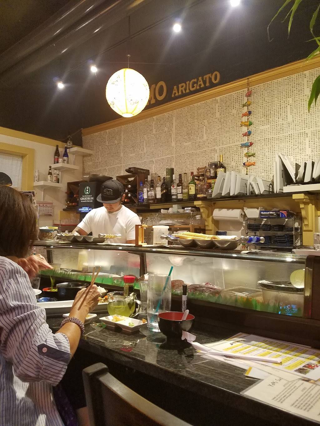 YoMi Sushi | restaurant | 315 SW Montgomery St #150, Portland, OR 97201, USA | 5032943888 OR +1 503-294-3888