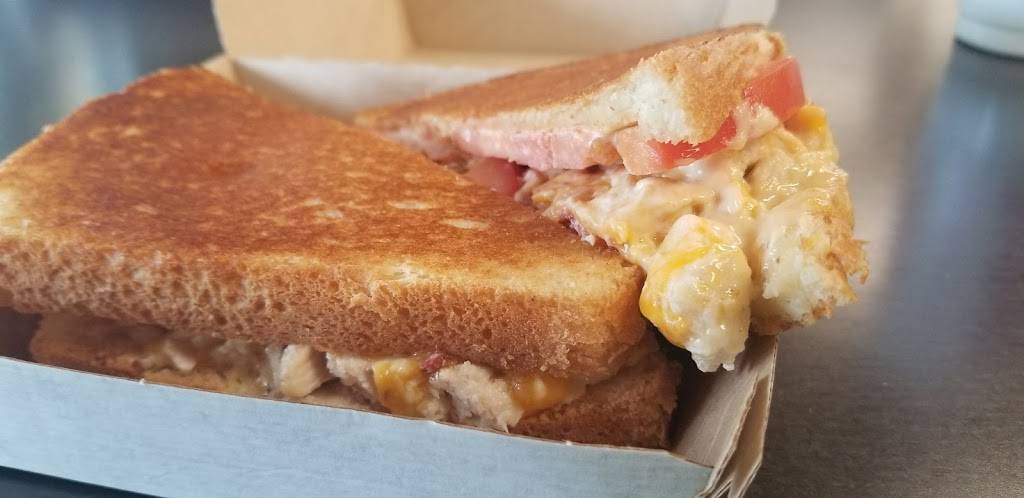 DAngelo Grilled Sandwiches | restaurant | 117 Mass Turnpike West, Natick, MA 01760, USA | 5086552958 OR +1 508-655-2958