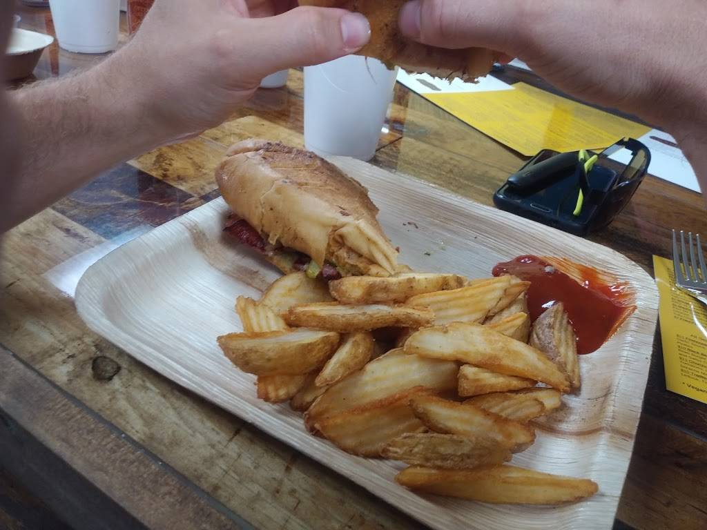 Fusion Street Eatery | restaurant | 422 Patricia Ave, Dunedin, FL 34698, USA | 7275335390 OR +1 727-533-5390