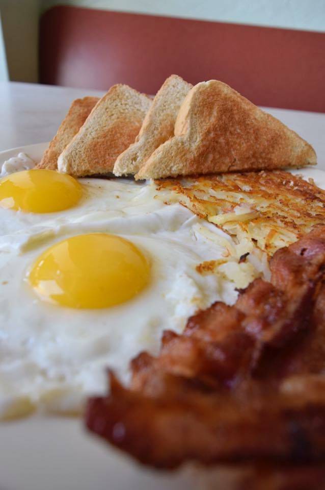 Boomarang Diner | restaurant | 7525 SE 15th St, Midwest City, OK 73110, USA | 4054556772 OR +1 405-455-6772