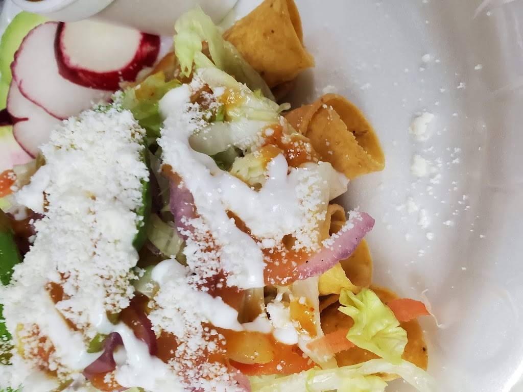 Mariscos Chinola | restaurant | 1528 E Lindsay St, Stockton, CA 95205, USA | 2098984394 OR +1 209-898-4394