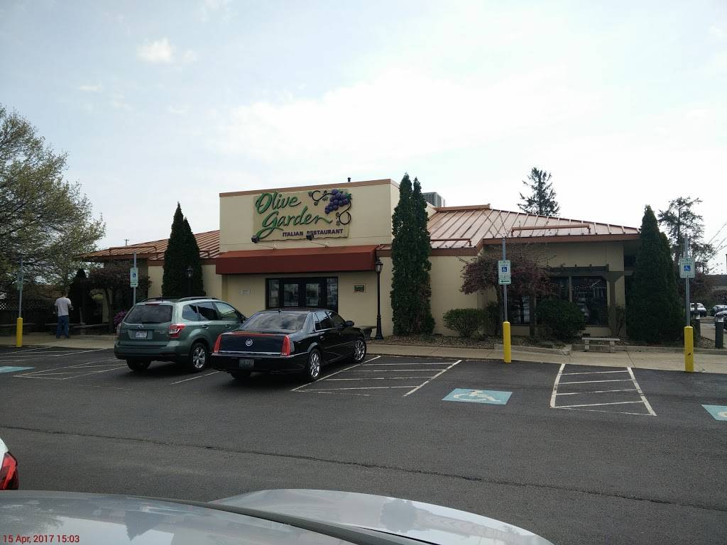 Olive Garden Italian Restaurant | meal takeaway | 3924 Medina Rd, Akron, OH 44333, USA | 3306665313 OR +1 330-666-5313