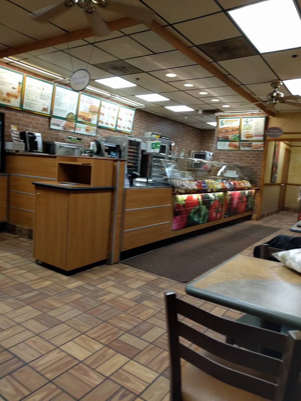 Subway Restaurants | restaurant | 357 Ogden Ave, Westmont, IL 60559, USA | 6309602225 OR +1 630-960-2225