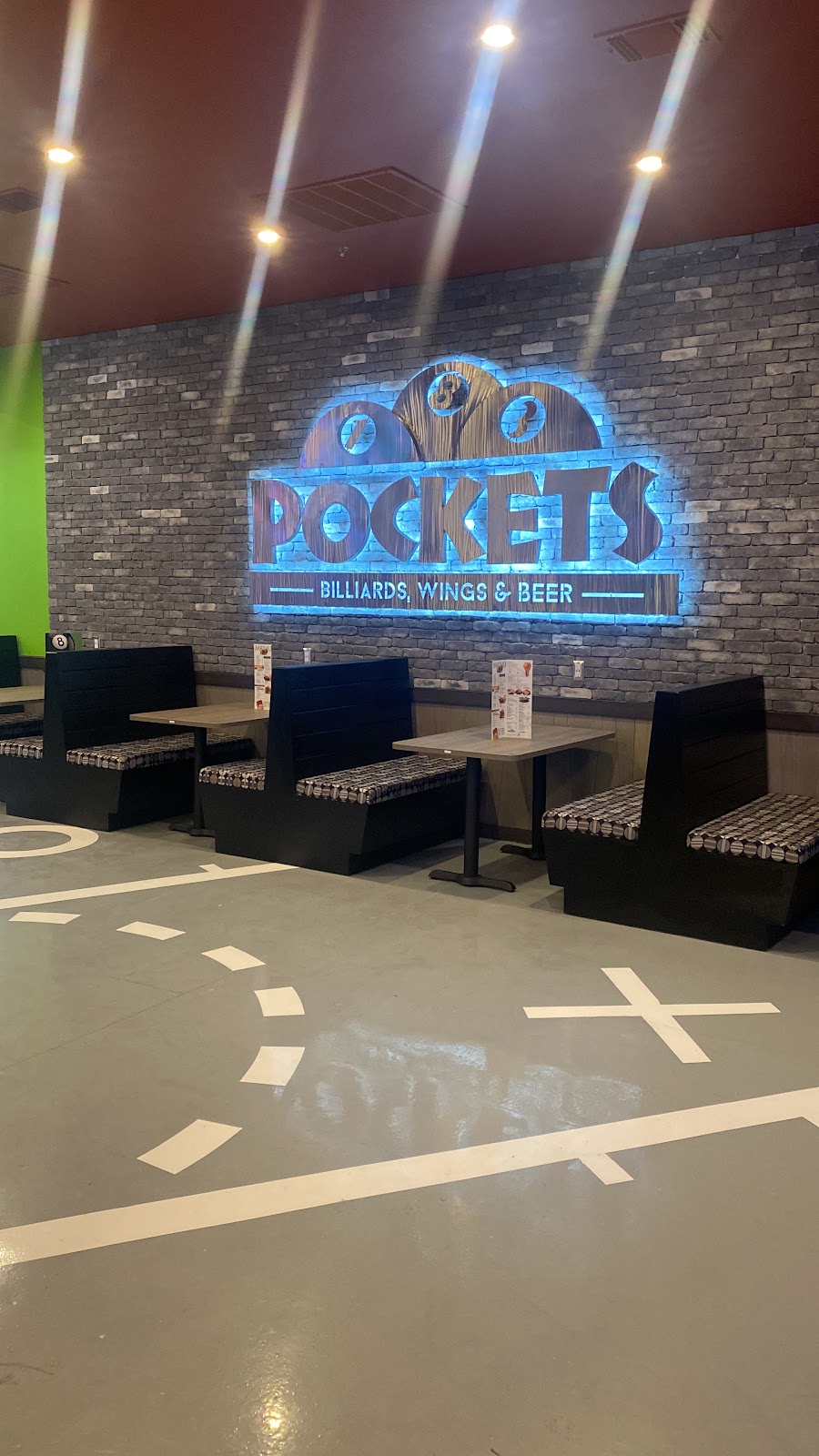 Pockets Billiards, Wings & Beer | restaurant | 16111 San Pedro Ave ste 109-113, San Antonio, TX 78232, USA | 2103621285 OR +1 210-362-1285