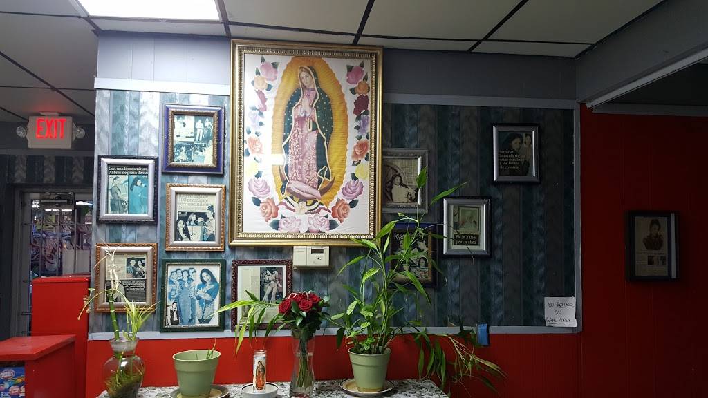 Country Burger | restaurant | 401 S Hampton Rd, Dallas, TX 75208, USA | 2143304743 OR +1 214-330-4743