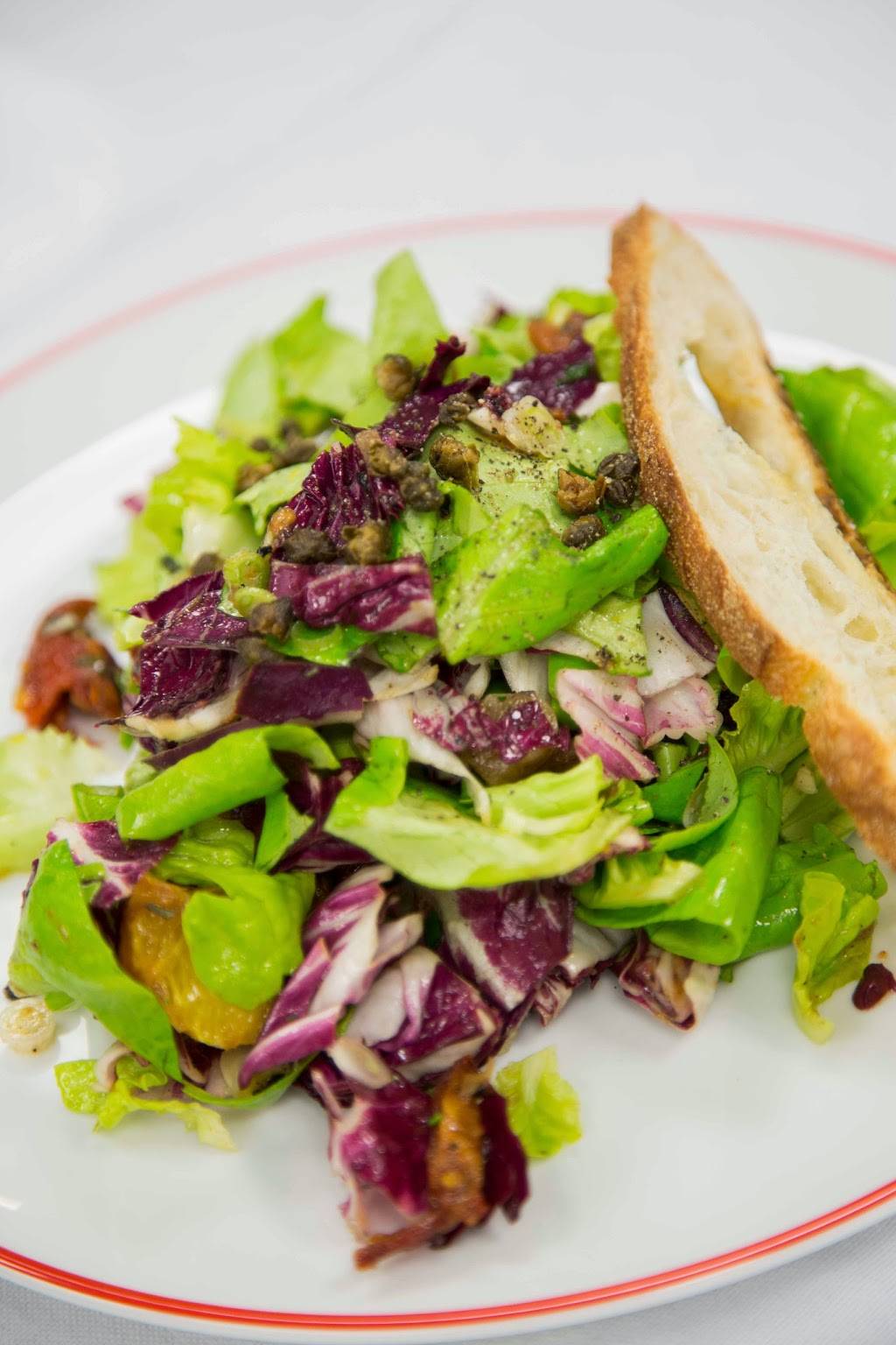 Founding Farmers Tysons | restaurant | 1800 Tysons Blvd, Tysons, VA 22102, USA | 7034428783 OR +1 703-442-8783