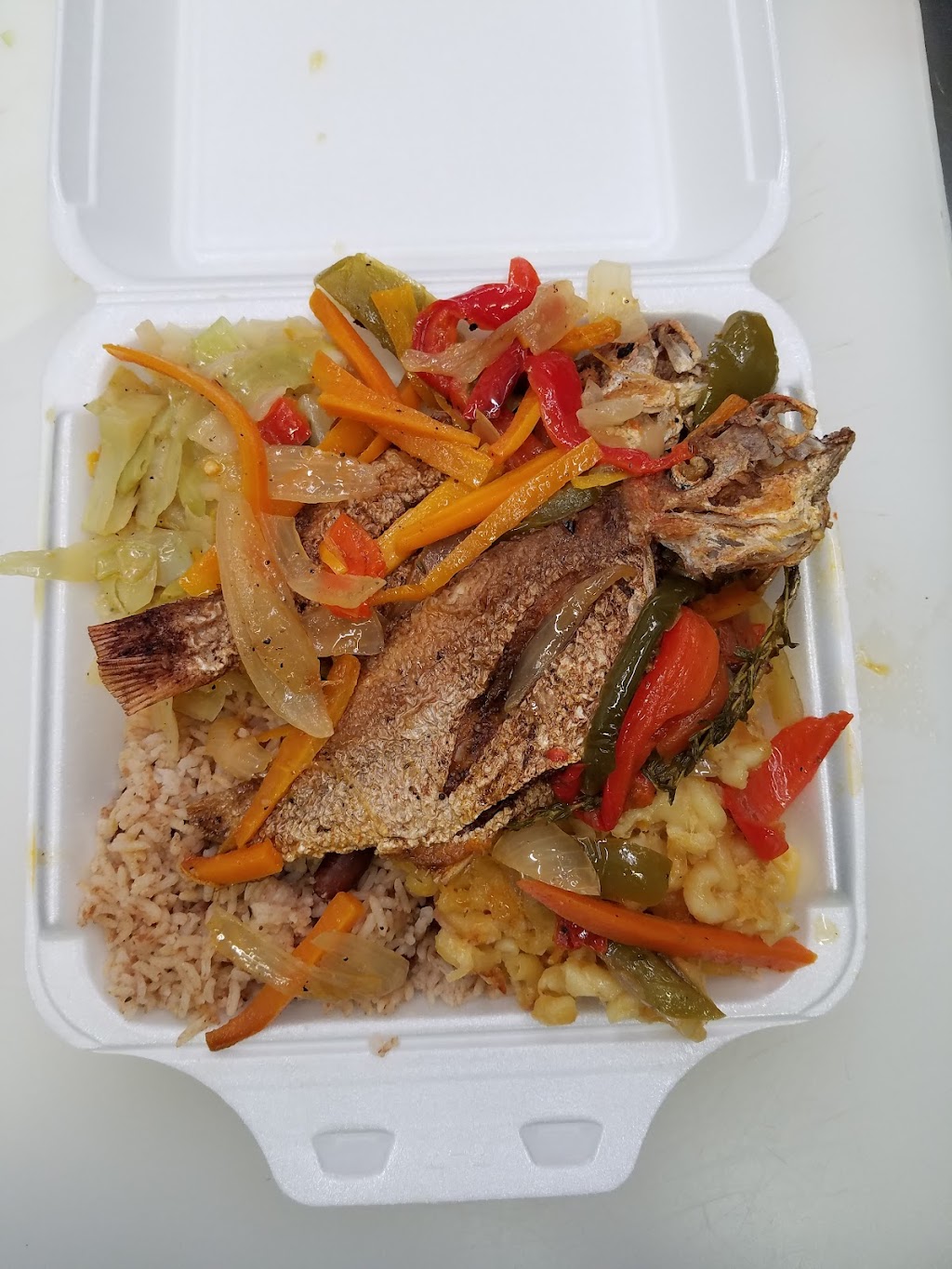 Mr. Jerk | restaurant | 2750 Wharton St, Philadelphia, PA 19146, USA | 2673243256 OR +1 267-324-3256