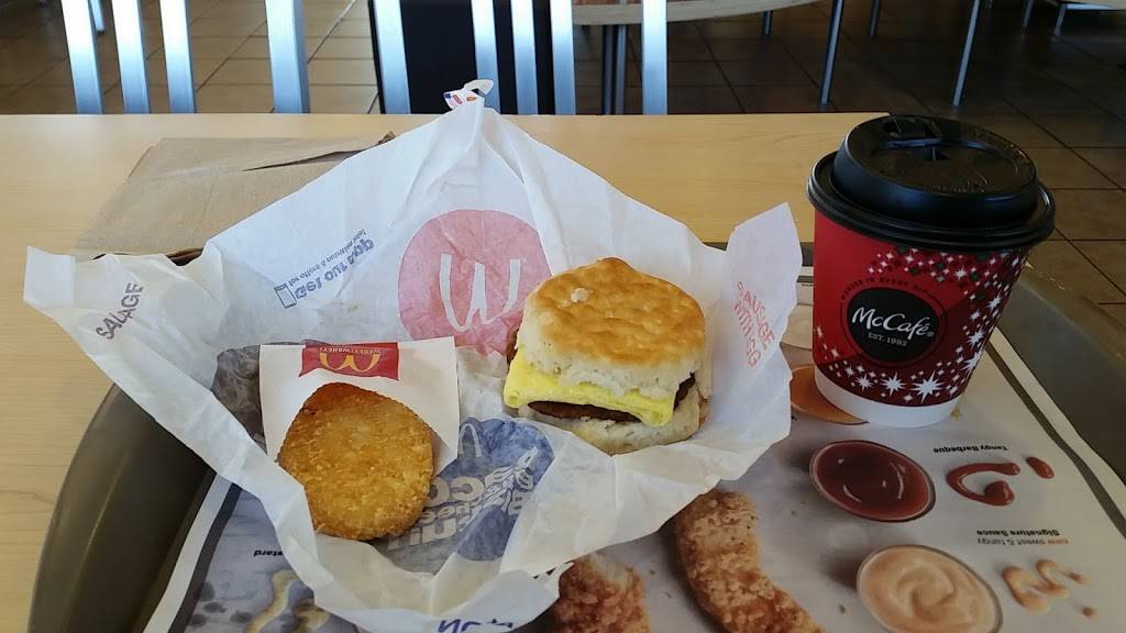 McDonalds | cafe | 9515 Candelaria Rd NE, Albuquerque, NM 87112, USA | 5052985863 OR +1 505-298-5863