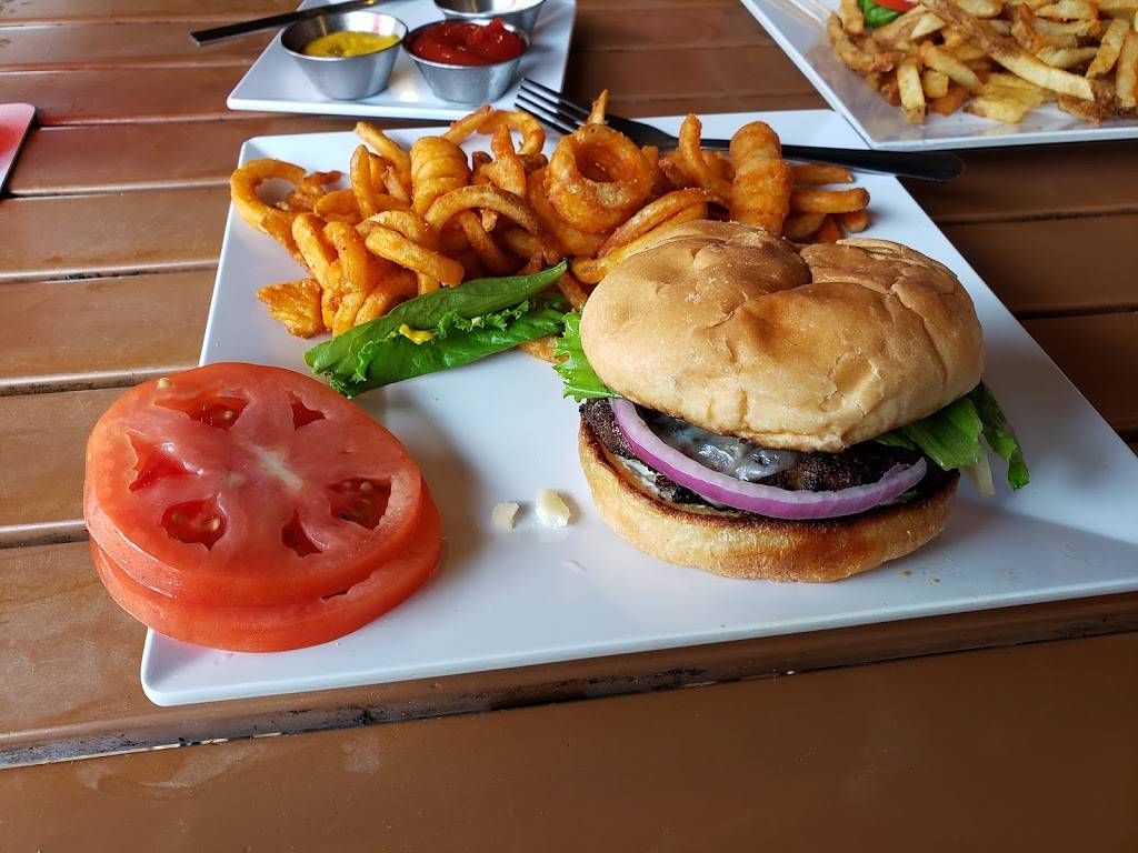 B&D Burgers - West Congress Street | restaurant | 209 W Congress St, Savannah, GA 31401, USA | 9122388315 OR +1 912-238-8315