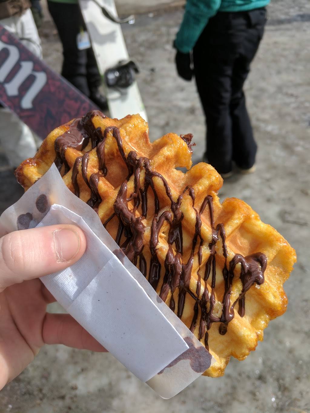 Waffle Cabin | restaurant | 29 Mount Snow Road, West Dover, VT 05356, USA | 8002487669 OR +1 800-248-7669