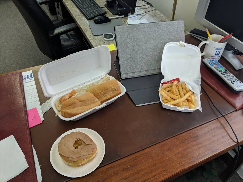 Peruchos Pizza | restaurant | 1280 Grafton St, Worcester, MA 01604, USA | 5087679800 OR +1 508-767-9800