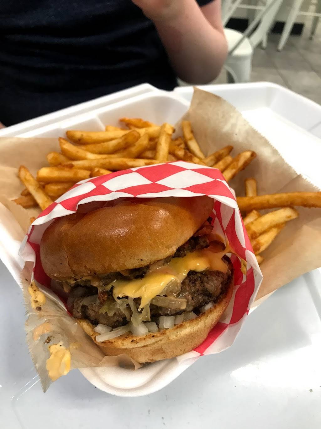 By The Way Cafe | cafe | 5700 Gasoline Alley Dr, Bakersfield, CA 93313, USA | 6613812222 OR +1 661-381-2222