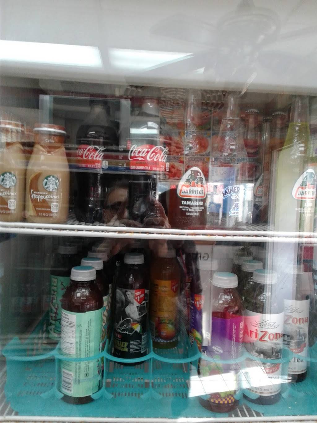 Crown Fried Chicken | restaurant | 492 Hempstead Turnpike, Elmont, NY 11003, USA | 5164608179 OR +1 516-460-8179