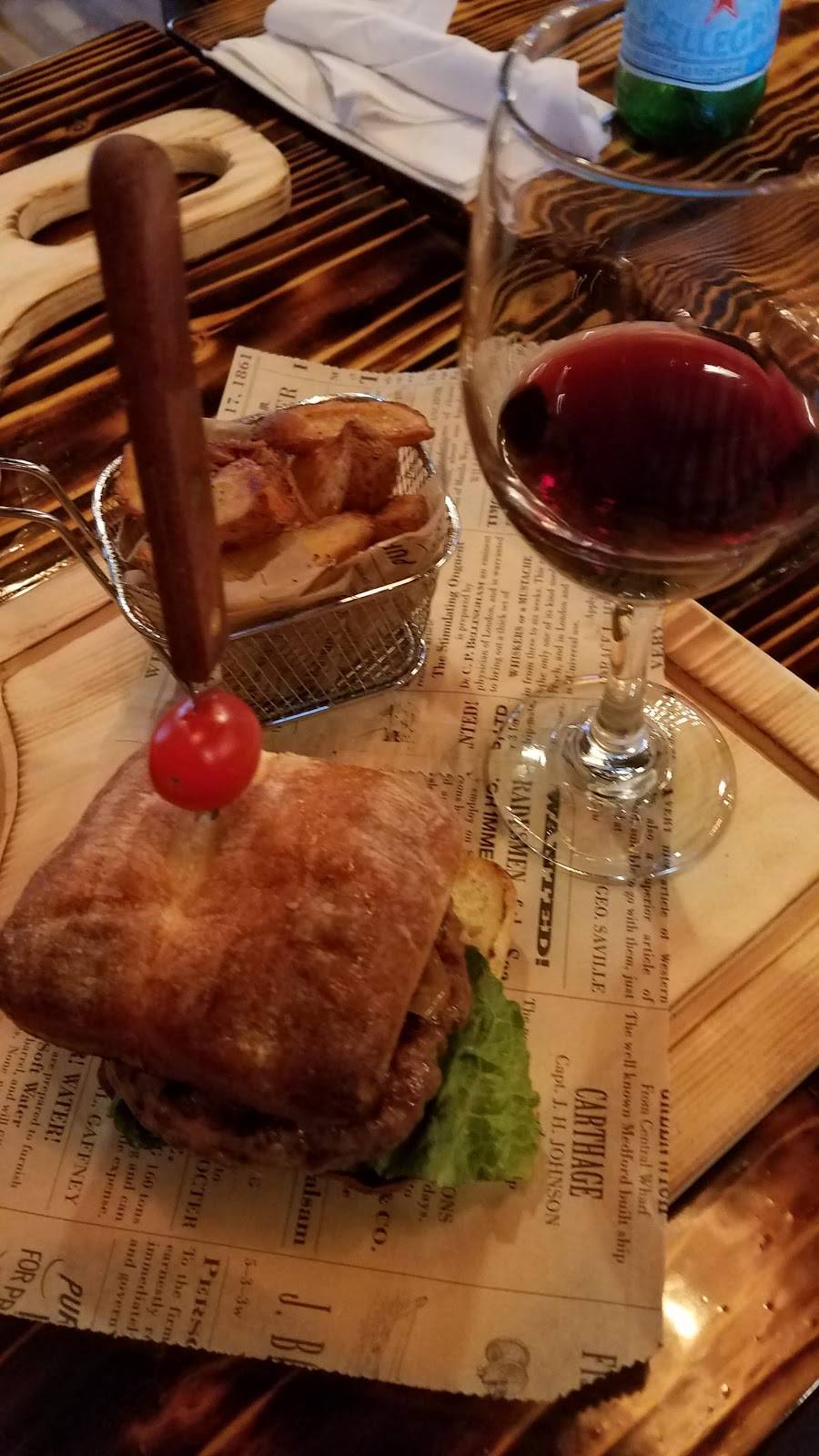 Western Prime Burger | restaurant | 1575 Pine Ridge Rd, Naples, FL 34109, USA | 2399639556 OR +1 239-963-9556