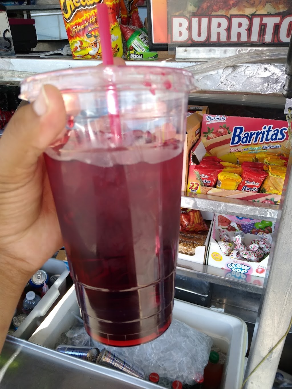 Taqueria El Huarachazo | restaurant | 501 W Nob Hill Blvd, Yakima, WA 98902, USA | 5099016362 OR +1 509-901-6362