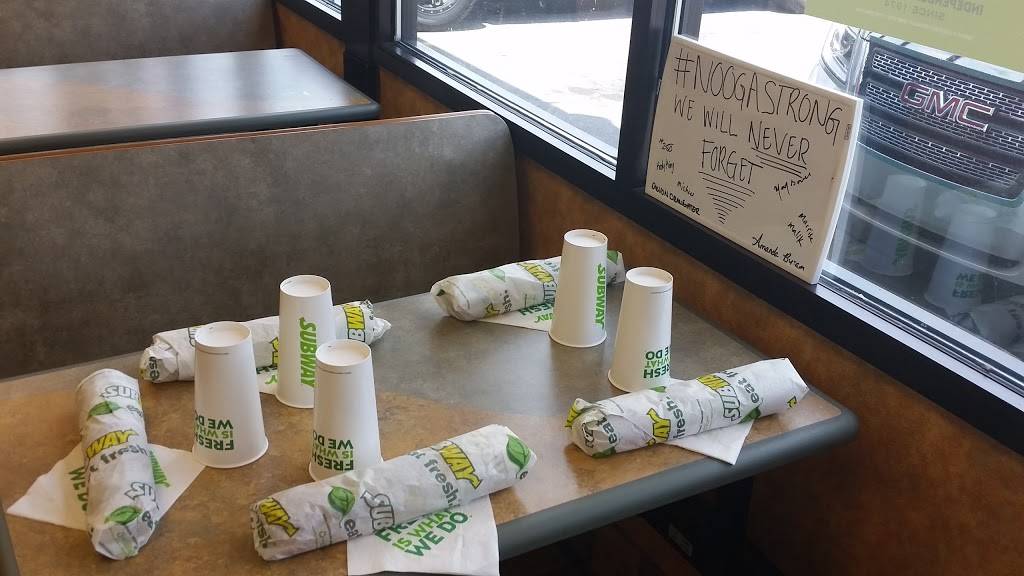 Subway Restaurants | restaurant | 7026 E Brainerd Rd, Chattanooga, TN 37421, USA | 4234996303 OR +1 423-499-6303