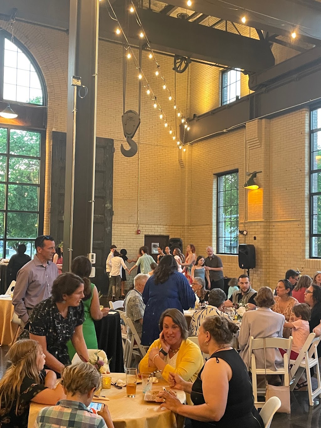 The Substation | restaurant | 4228 Washington St, Boston, MA 02131, USA | 6176766765 OR +1 617-676-6765