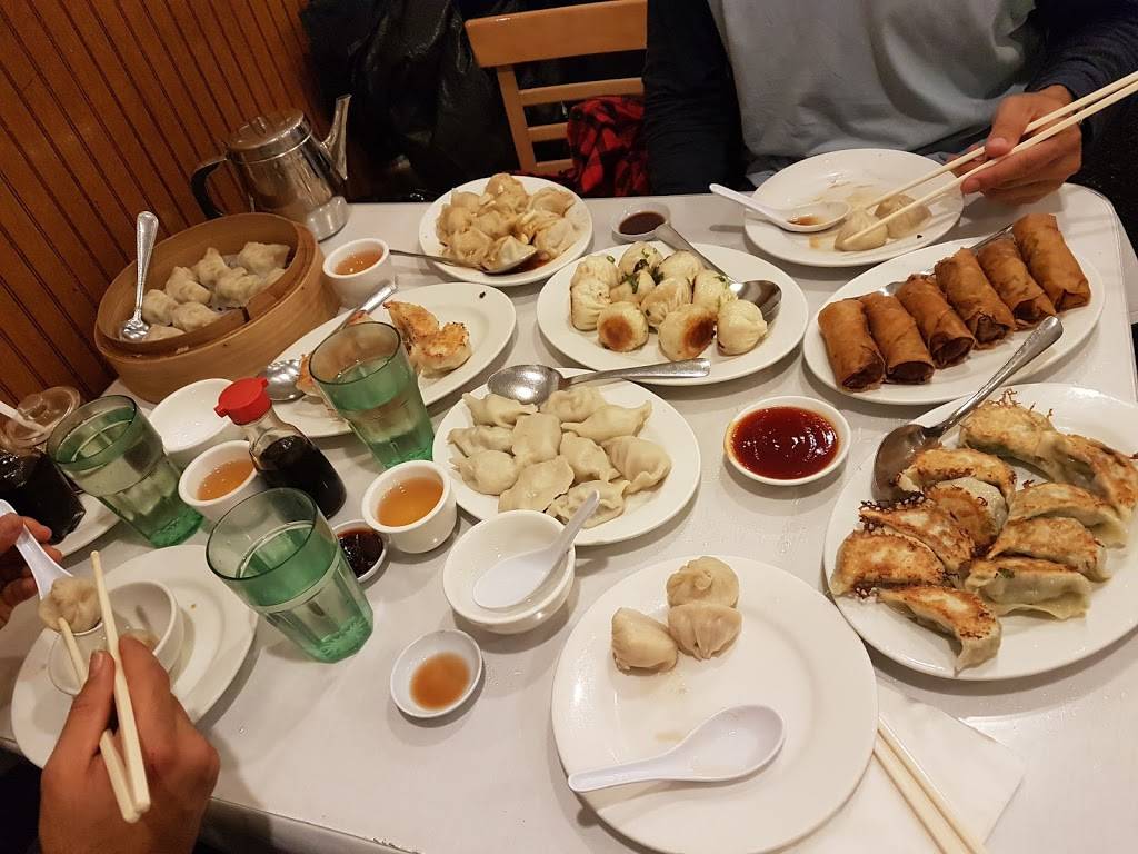 Dumpling Kitchen | restaurant | 1935 Taraval, San Francisco, CA 94116, USA | 4156828938 OR +1 415-682-8938