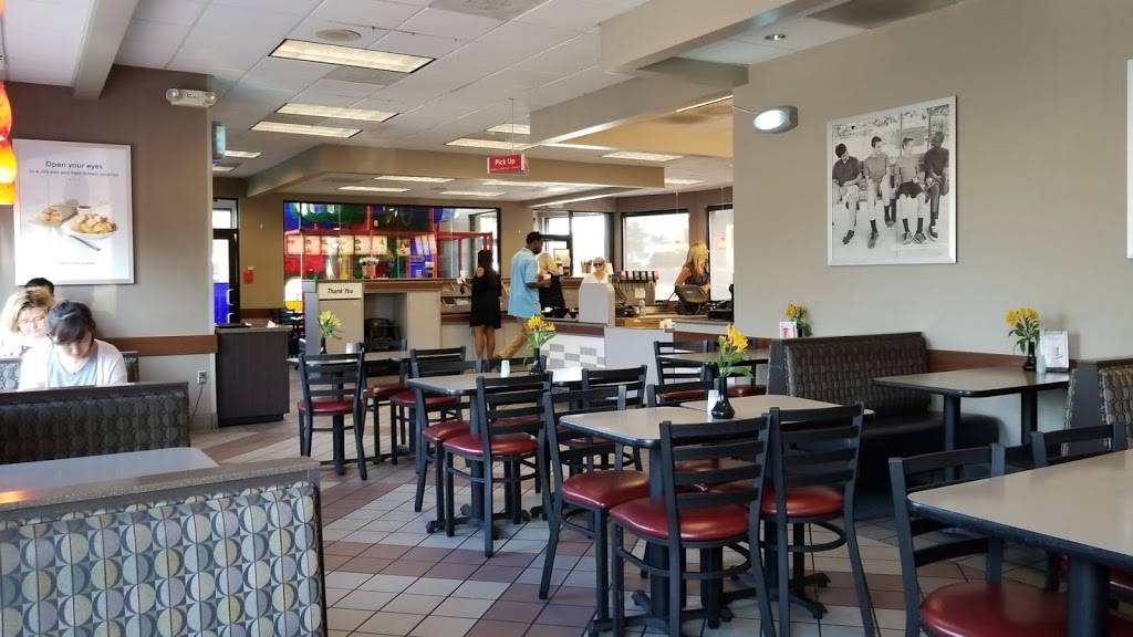 Chick-fil-A | restaurant | 4913 Bryant Irvin Rd, Fort Worth, TX 76132, USA | 8174238806 OR +1 817-423-8806