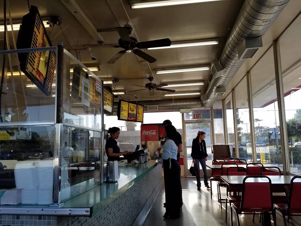 Moms Old Fashion Burgers | restaurant | 1311 W Clinton Ave, Fresno, CA 93705, USA | 5592663245 OR +1 559-266-3245