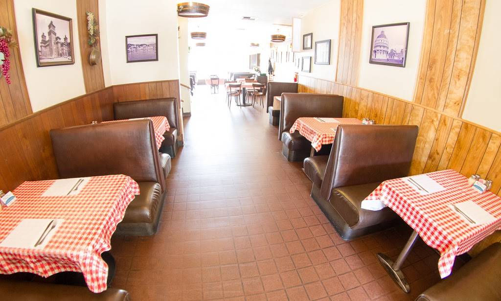 Petrinis Italian Restaurant - Santa Barbara | restaurant | 14 W Calle Laureles, Santa Barbara, CA 93105, USA | 8056878888 OR +1 805-687-8888