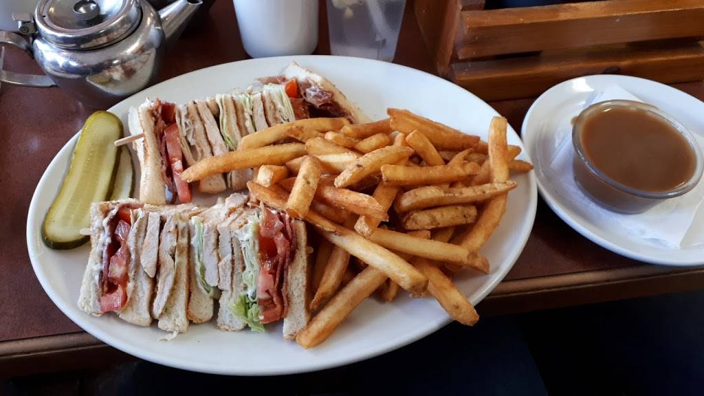 Michaels Eatery | restaurant | 44 Commercial Ave, Ajax, ON L1S 2H3, Canada | 9056199296 OR +1 905-619-9296