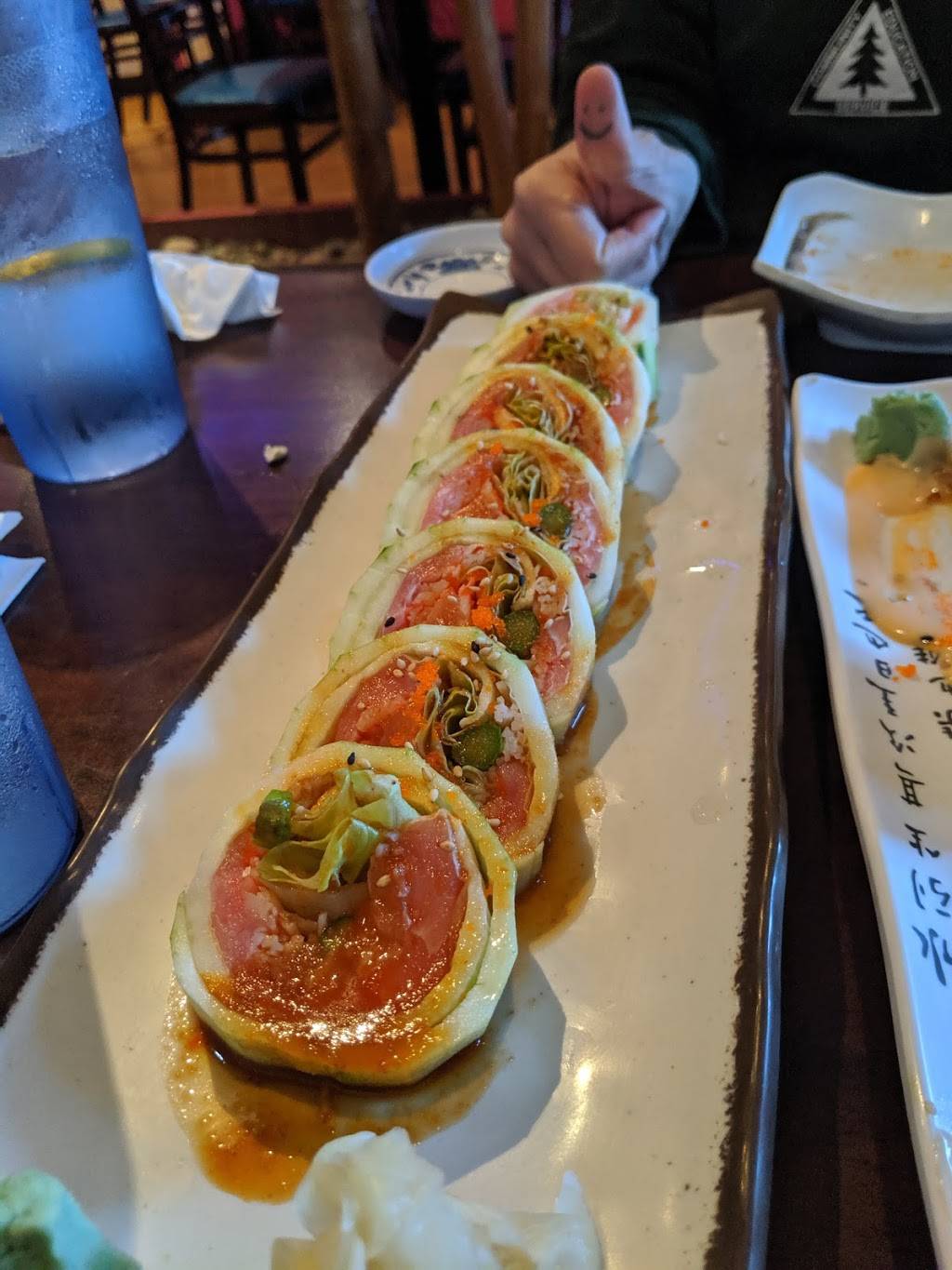 Sushi Day | restaurant | 7745 N First St, Fresno, CA 93720, USA | 5594321133 OR +1 559-432-1133