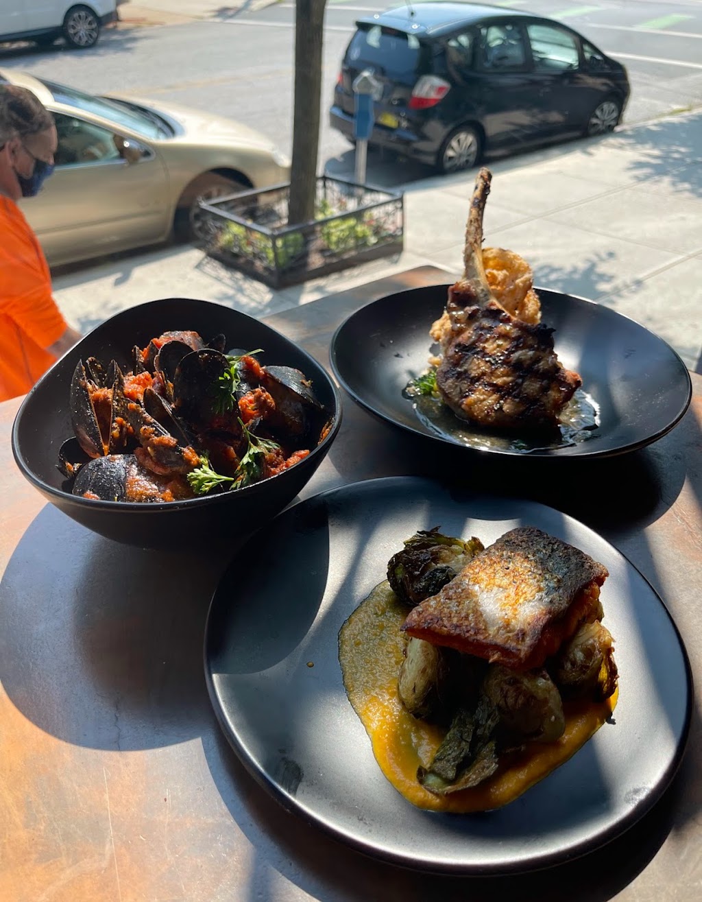 EDR Eat.Drink.Relax | restaurant | 1001 Cathedral St, Baltimore, MD 21201, USA | 4434495591 OR +1 443-449-5591