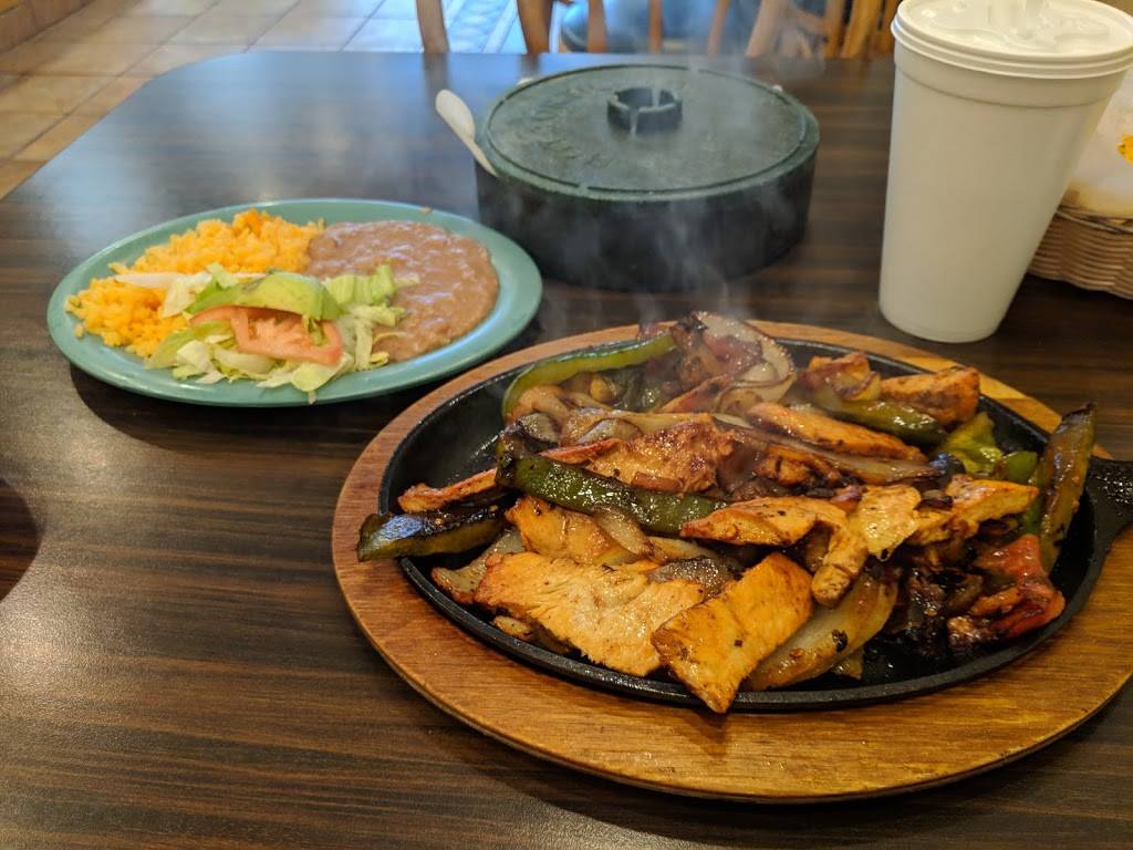 Los Altos | restaurant | 1848 W 47th St, Chicago, IL 60609, USA | 7735233121 OR +1 773-523-3121