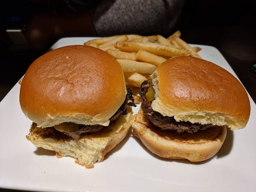 Ruby Tuesday | restaurant | 1875 NJ-70, Lakewood, NJ 08701, USA | 7322621331 OR +1 732-262-1331