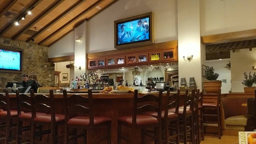 Olive Garden Italian Restaurant | meal takeaway | 700 Brown Rd, Auburn Hills, MI 48326, USA | 2483931812 OR +1 248-393-1812